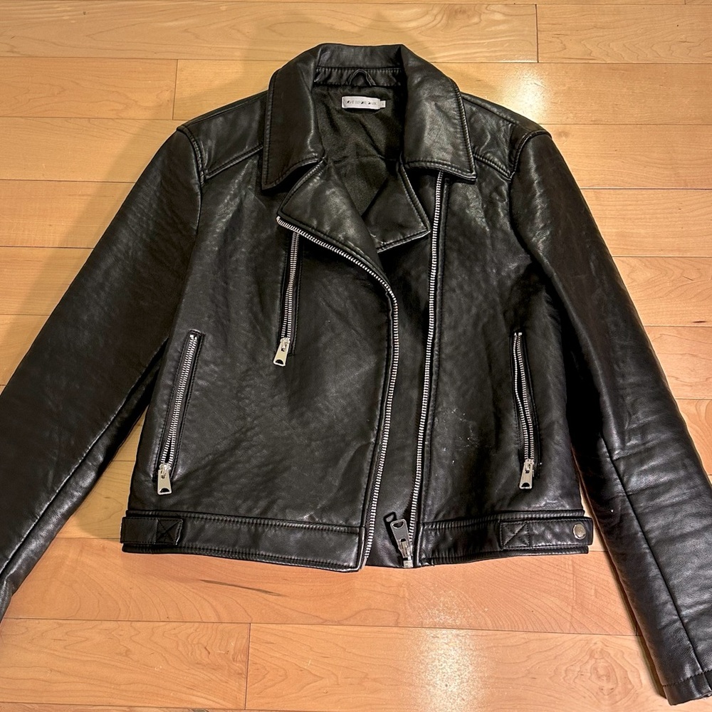 Urban outfitters Leather Jacket Size L
